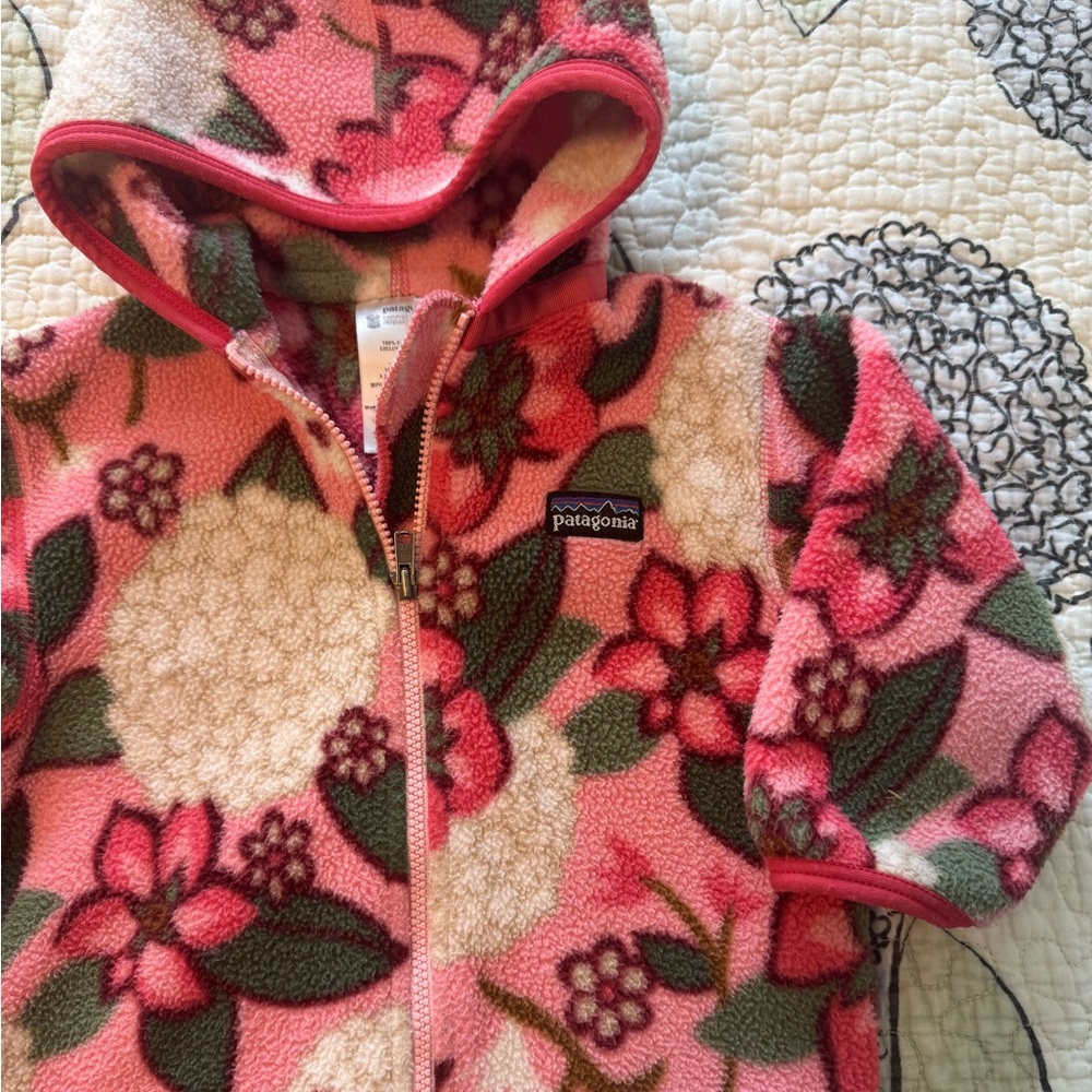 Patagonia Baby Synchilla® Cardigan - Picture 5 of 7
